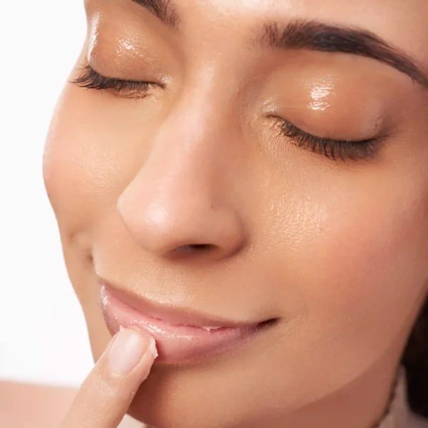 Depigmenting Lip Balm - Image 3