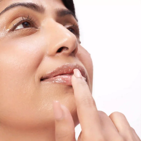 Exfoliating Lip Scrub - Image 3